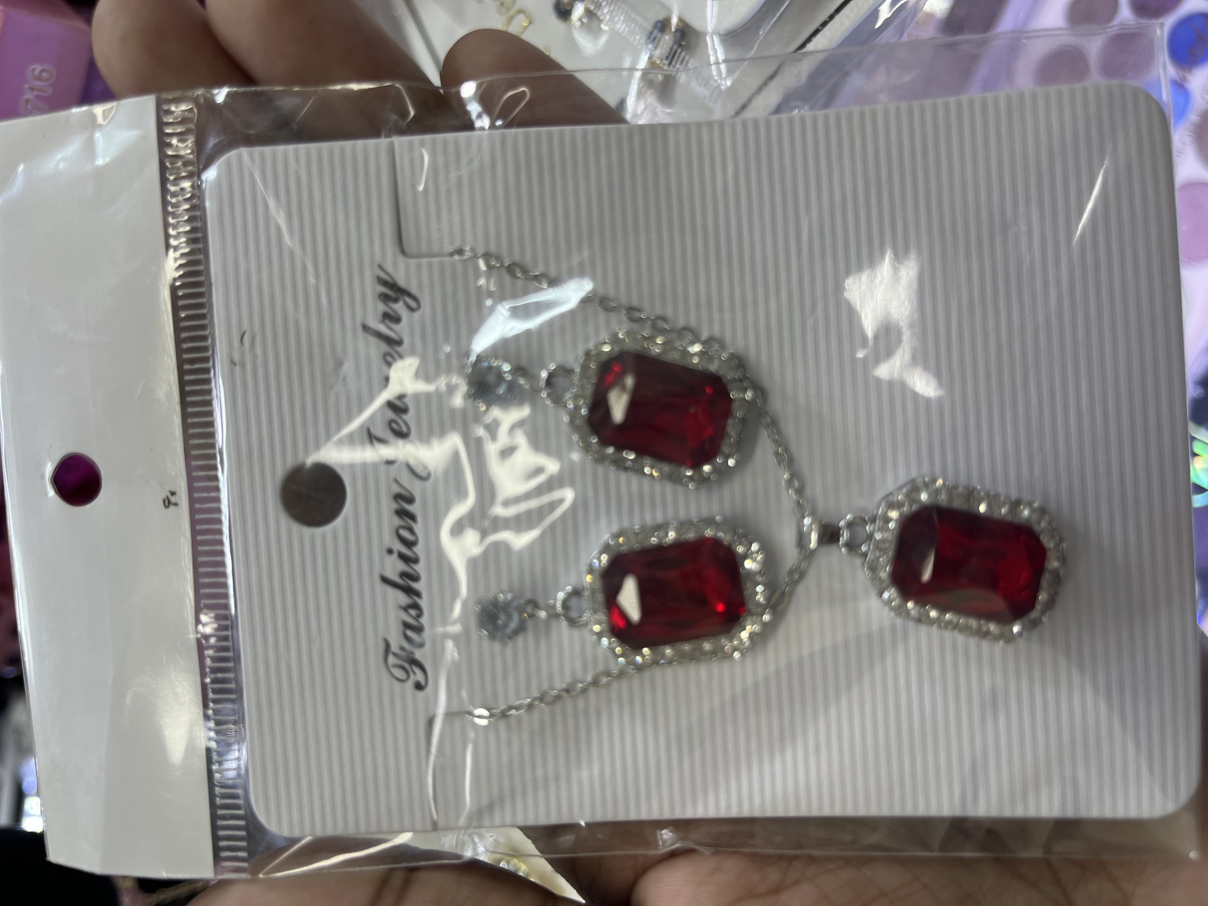 Jewelery 